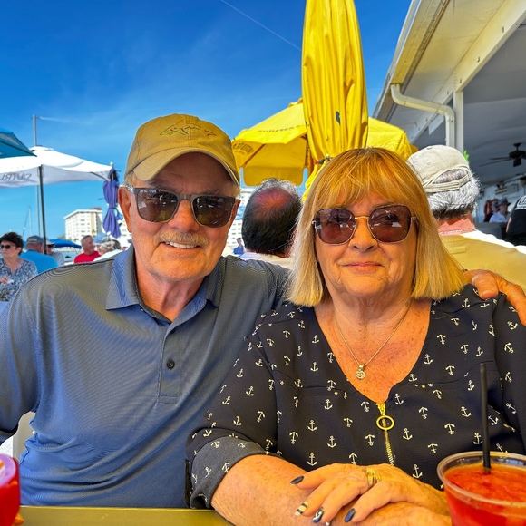 Meet your Posher, Wendy - Picture 1 of 1